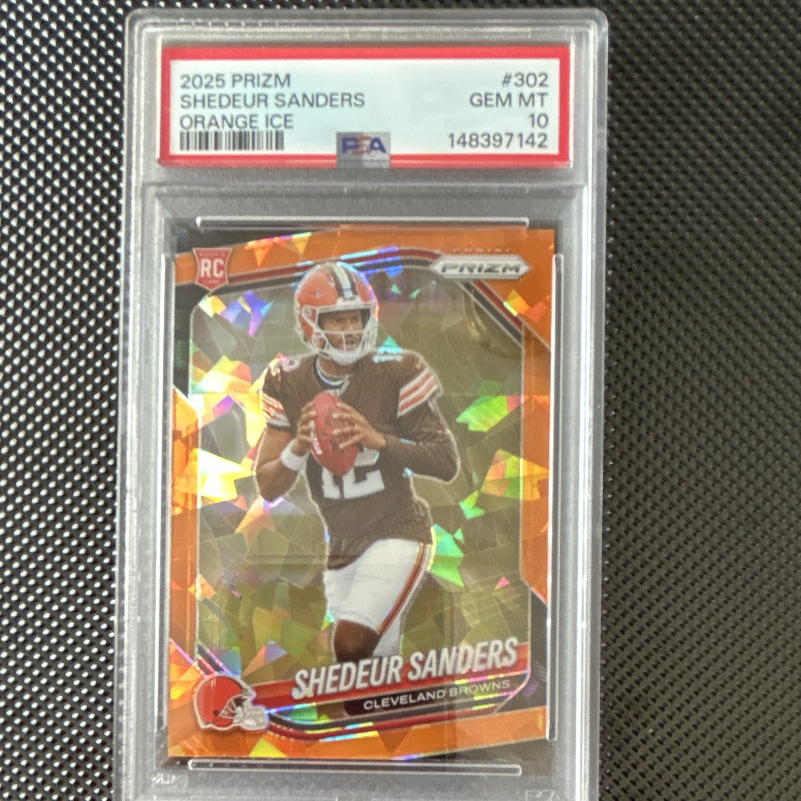 2025 Panini Prizm-Rookies Shedeur Sanders #302 Orange Ice Browns (RC,PSA 10)