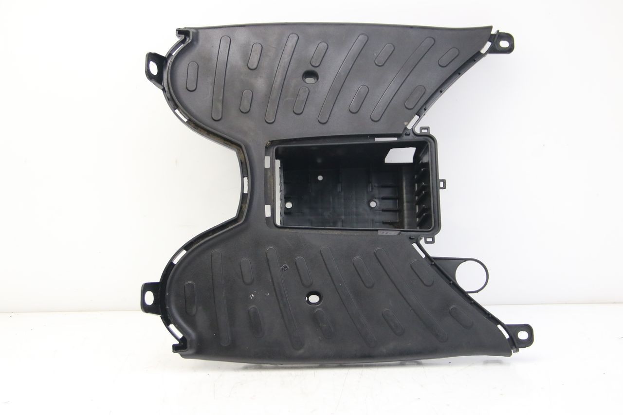 FOOTREST - PEUGEOT KISBEE 4T 50 (2018 - 2022)