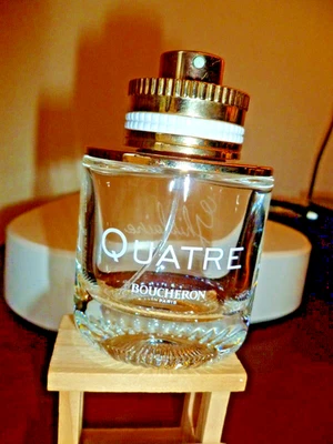 Flacon de parfum vide "Quatre" de Boucheron - Photo 1/4