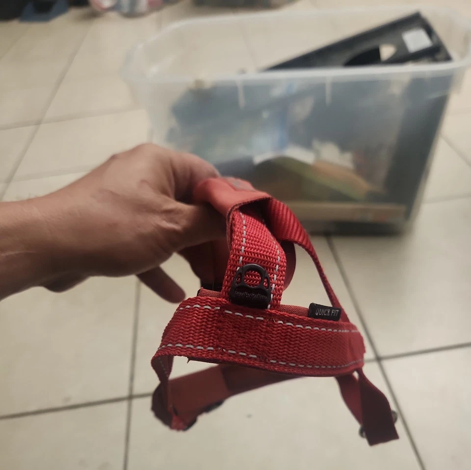 Ezydog Harness Quick-fit Dog Harness – Red, Medium, Used, w/ Handle - Image 4 of 4