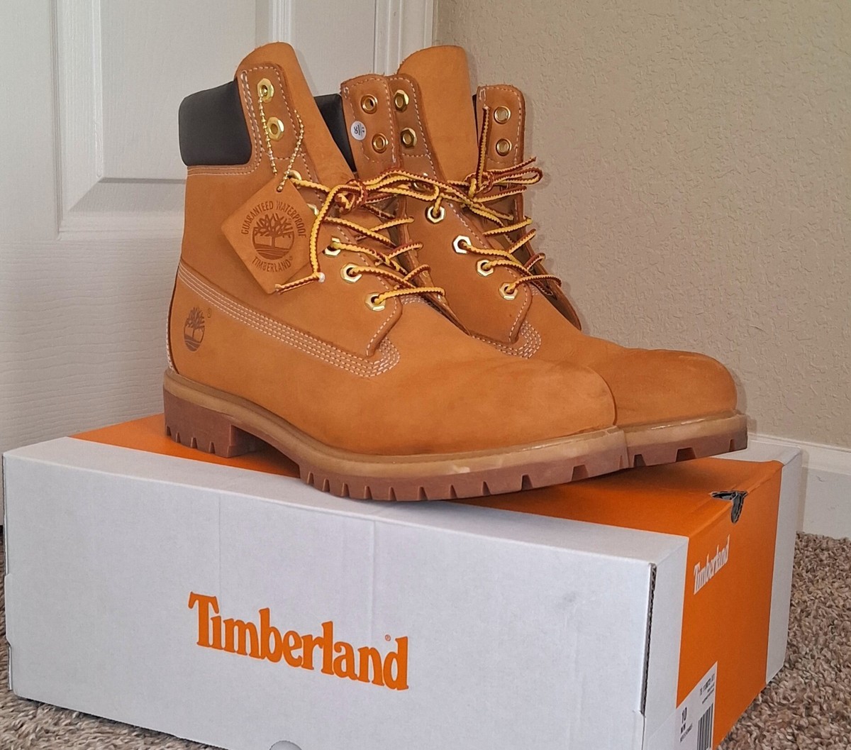 Timberland Wheat Nubuck Lace-Up Men\'s Boots Timberland Premium 6 INCH LACE UP WATERPROOF BOOT  main image 4