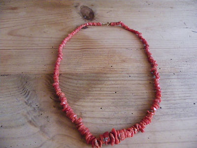 Collier Ancien Pendentif En Corail Rouge - Fermoir En Or 18 Carats, Bijou Vintage