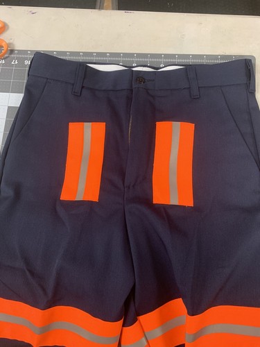 NEW 2 Men's Work Pants Enhanced Visibility by Aramark, Size: 30x30,NAVY BLUE. - Picture 2 of 5