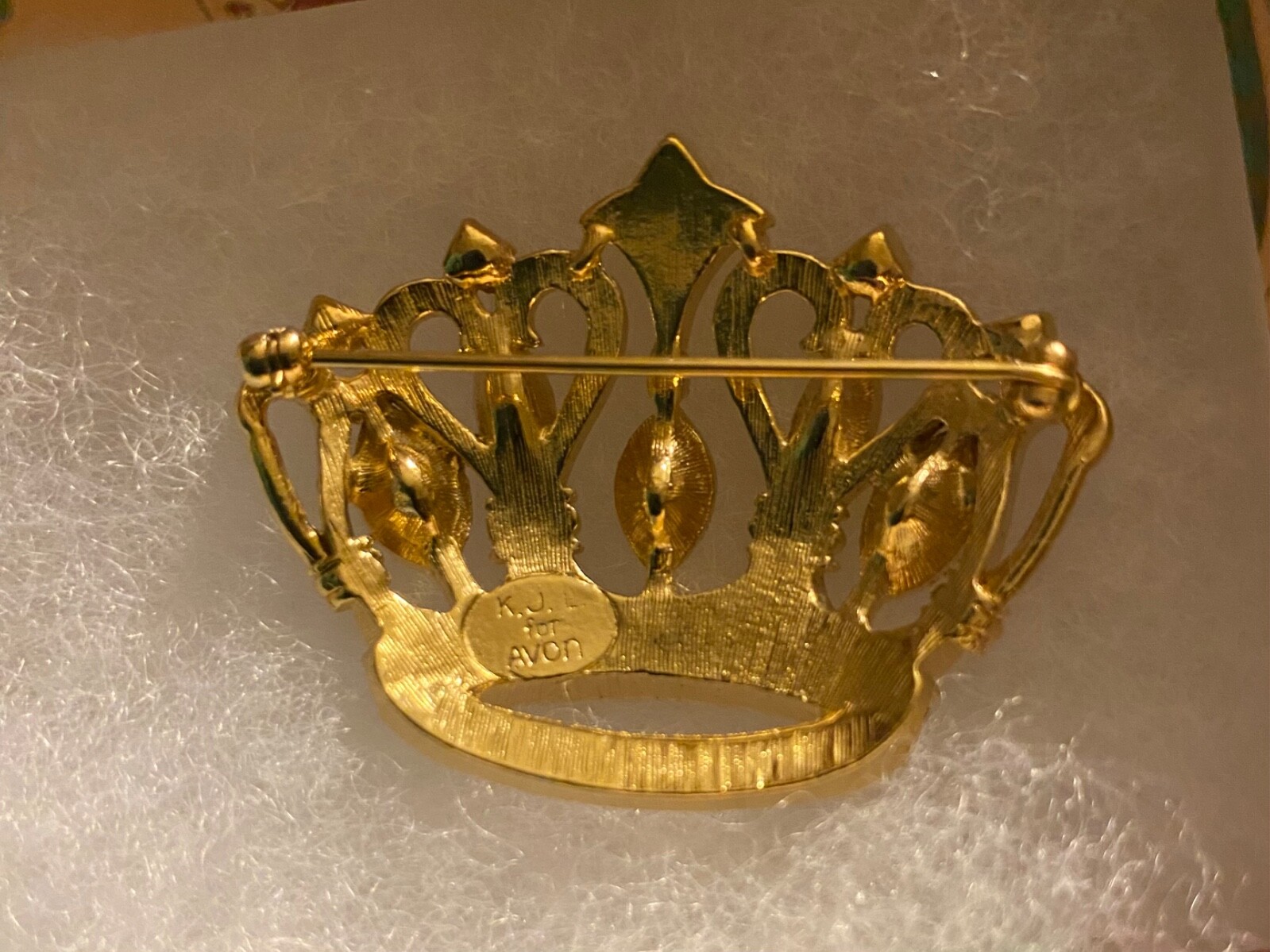 VTG KJL Brooch Gold Tone CROWN Avon Pin Rhineston… - image 3