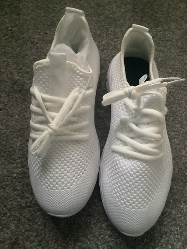 Brand New. Womens white breathable mesh trainers size 5.5 (38)