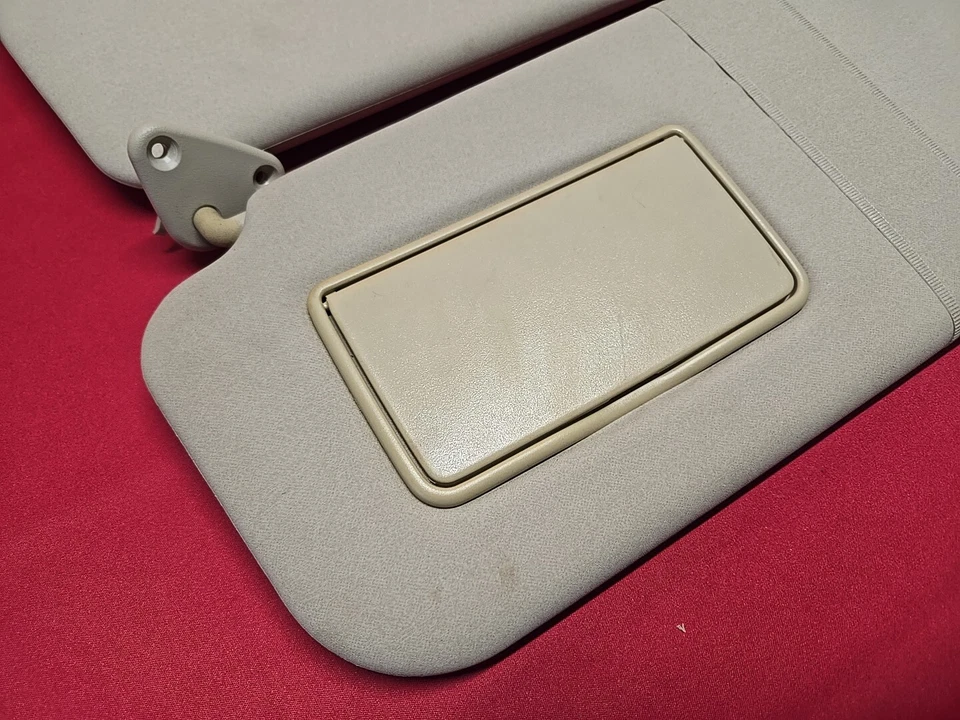 Mitsubishi Montero 2001-2005 juego de parasol izquierdo y derecho beige vinilo básico Foto 2 de 4