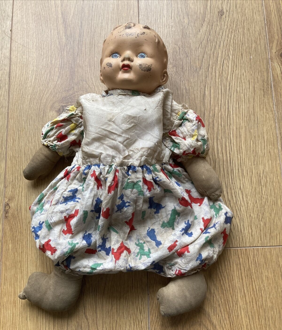 VINTAGE DOLL 1930s  with Dog Print Rompers & Floral Nappy 17
