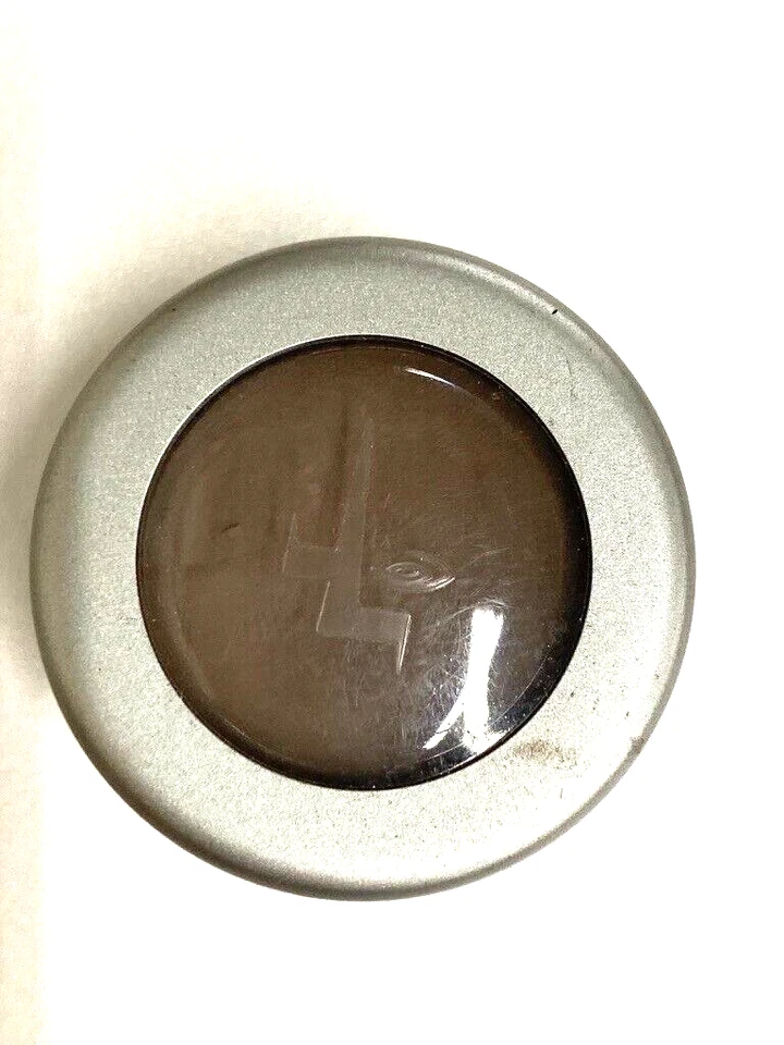 Sebastian Trucco Eye Shadow ❤️❤️❤️Color ROOT BEER.      ❤️❤️ ❤️   ❤️❤️❤️.     ❤️ - Image 3 of 3