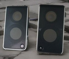 Logitech V20 Computer Speakers S-0155A w/Case