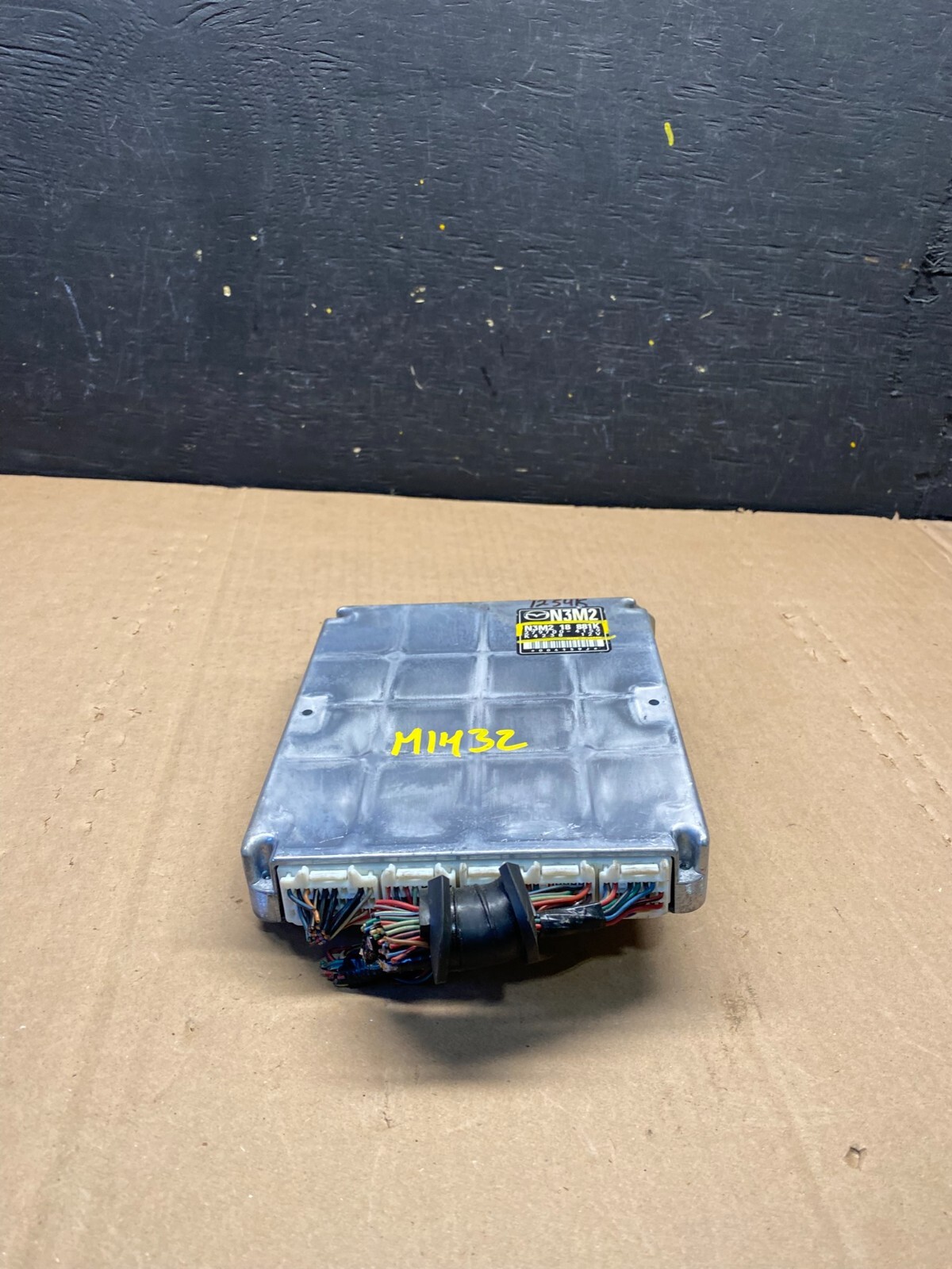 Mazda Module Powertrain Control N3M51881K M1432