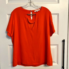Alexis Orange Short Sleeve Blouse with Gold Bar Accent – Size L – Made in USA