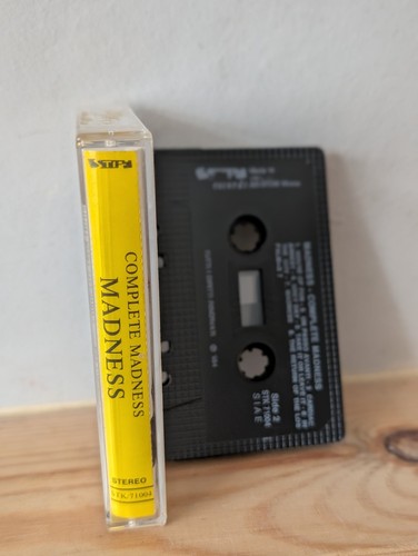 Madness - Complete Madness 1984 ITALIAN ISSUE Stiff Records ~ STK/71004 Cassette - Picture 3 of 5