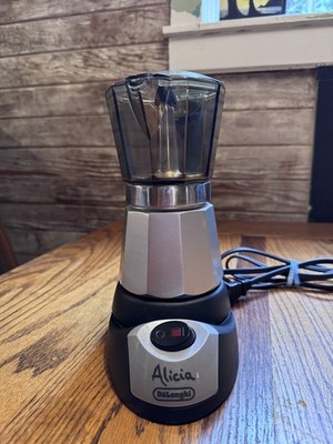 Delonghi EMK6 Alicia Electric Moka Espresso Coffee Maker 3 & 6 Cups