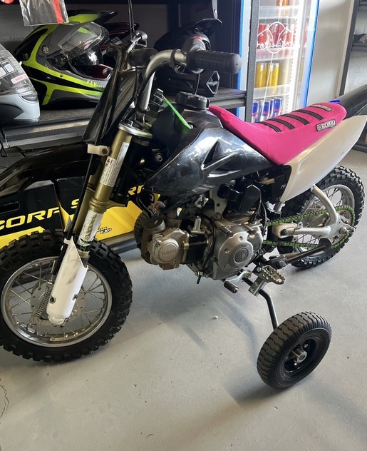 Training Wheels Dirt Bike For Honda Z50R, XR50 And CRF50, Honda