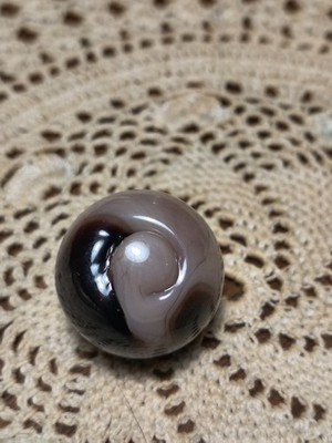 Vtg Akro Agate Swirl Shooter Marble Brown White UV Glow Cadmium 9