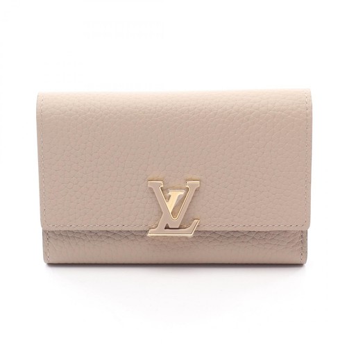 LOUIS VUITTON Portefeuille Capucines Compact Tri-fold Wallet M62159 leather LV