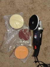 Ironton 20350500101 7 in 600-3000 RPM Standard Car Polisher - Black