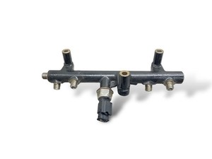 Peugeot 508 2012 Kraftstoffverteiler Einspritzleiste Verteilerrohr MDV23794