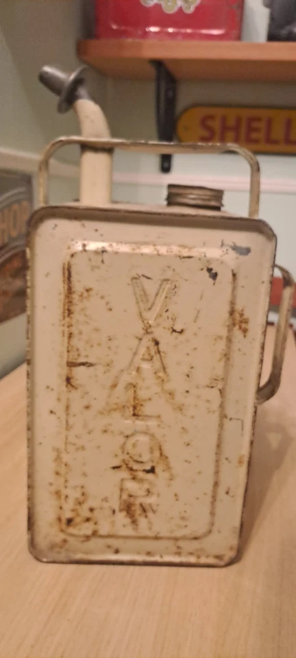 Vintage Cream Paraffin Can Valor Esso Blue "Circal"60/70s - Image 2 of 4