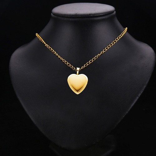 14K Yellow Gold Heart Locket - Picture 3 of 5