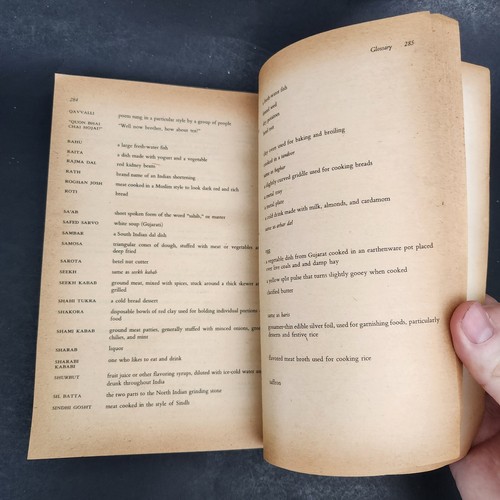1974 Vintage Cookbook: An Invitation to Indian Cooking by Madhur Jaffrey - Picture 13 of 16