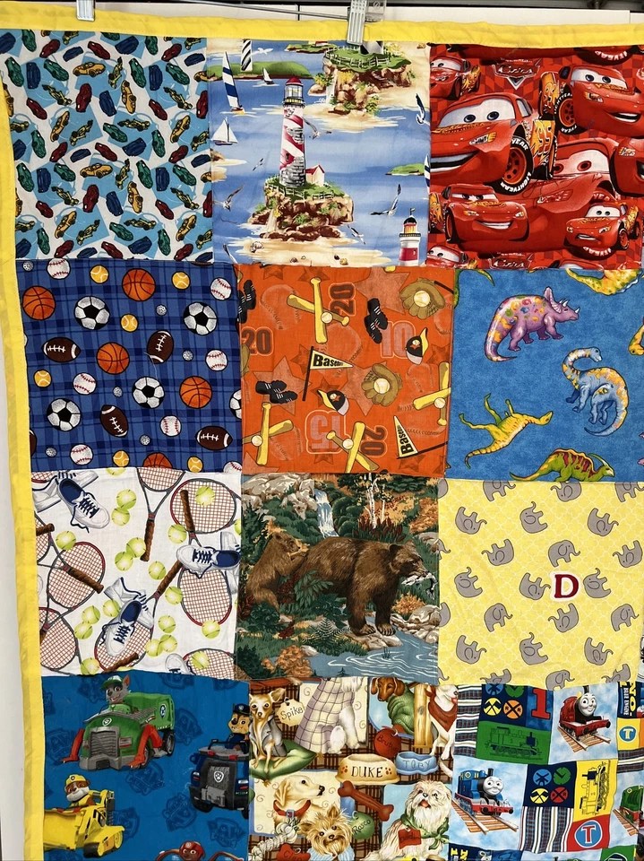 Edredón de retazos reversible hecho a mano Mickey Paw Patrol deportes Snoopy 58 X49 K10 Foto 3 de 4