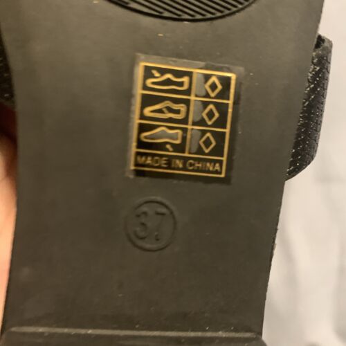 Schwarze Damensandalen Slipper Sommer Freizeit flache Schuhe Größe 37 - Bild 5 von 8