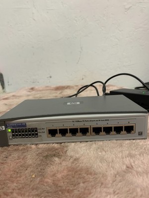 HP Procurve Switch 408 (J4097B) No power cord included