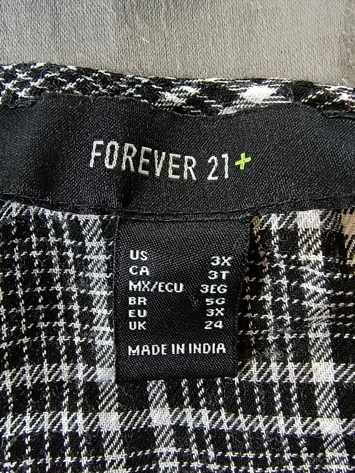 Mameluco de franela a cuadros negro Forever 21+ talla 3X ligero crucero por la playa Foto 4 de 4