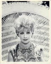 Lucille Ball Lucy signed 8x10 Photo autographed March 1965 Picture with COA