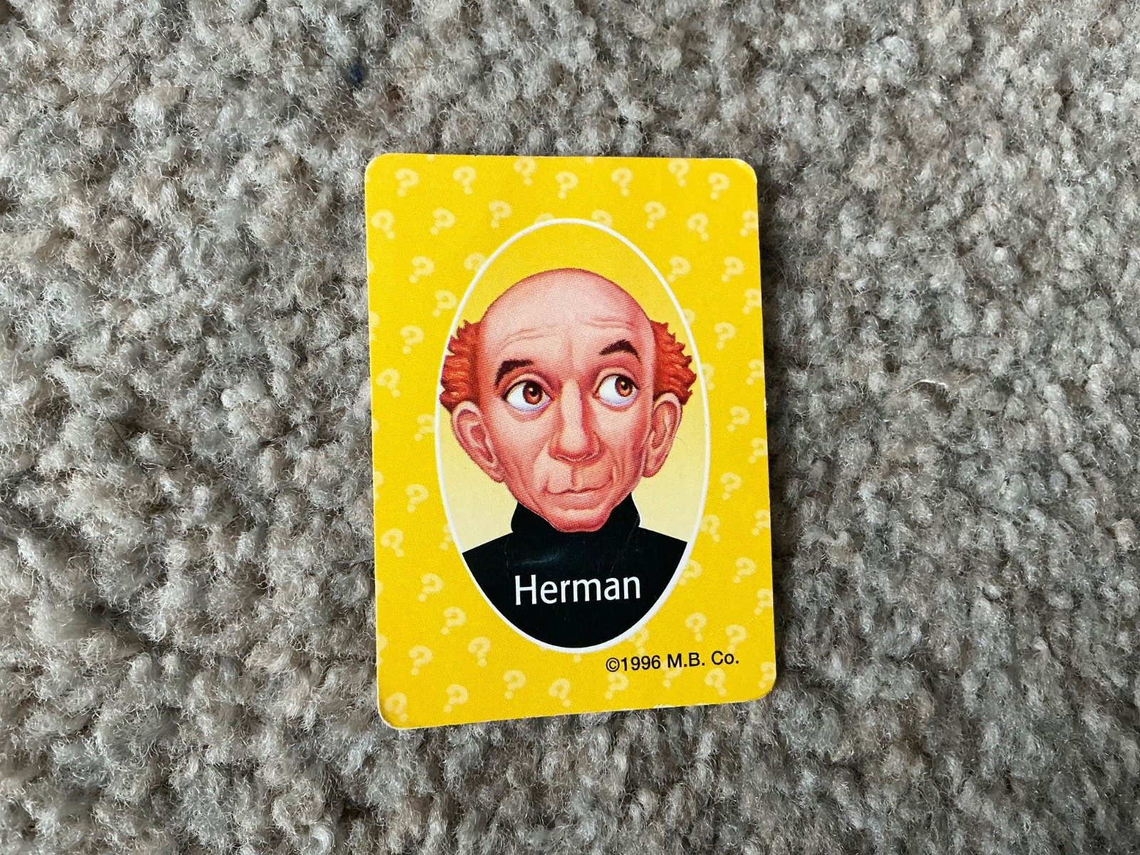 1996 Milton Bradley Guess Who ? Mystery Face Card Herman Yellow Replacement