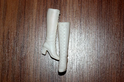 VINTAGE BARBIE MOD BOOTS 1970'S WHITE KOREA SQUISHY FAUX LACES