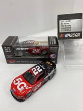 DIECAST BODY  CHASSIS NASCAR 2022 JOEY LOGANO 22 VERIZON 1/64 CAR
