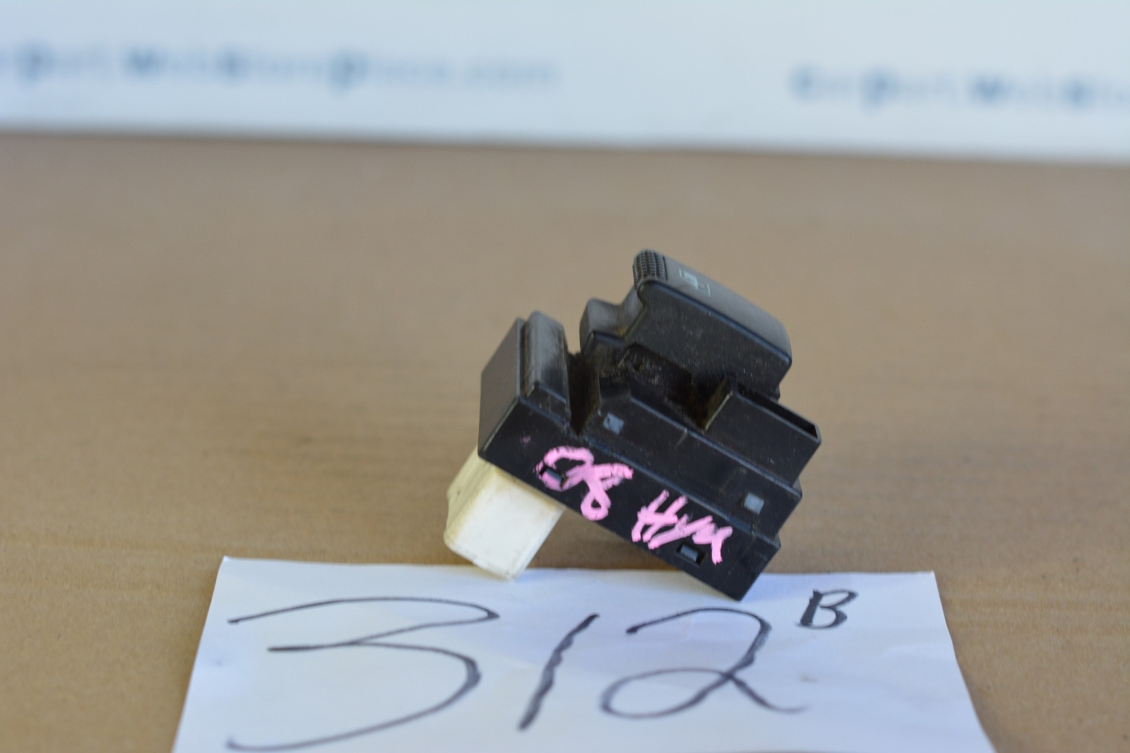08 Santa Fe Window Switch USED  #312B
