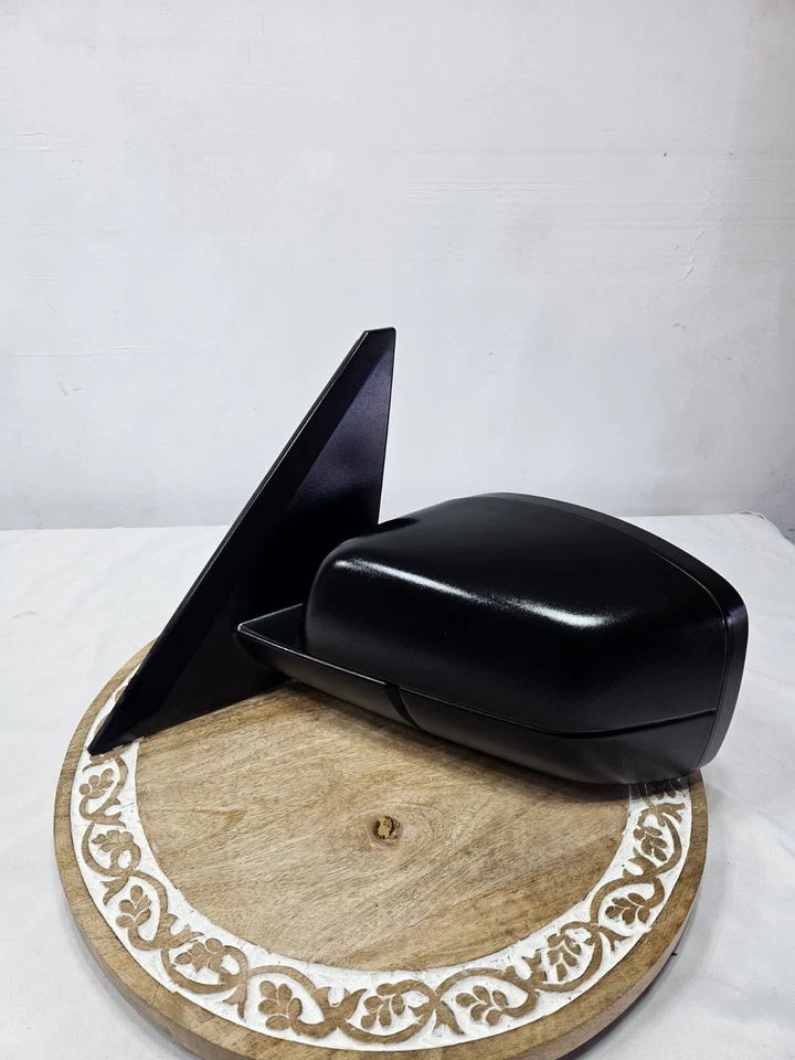 2005 to 2009 Land Rover Range Rover Left Driver View Door Mirror B690 OEM - Image 3 of 4