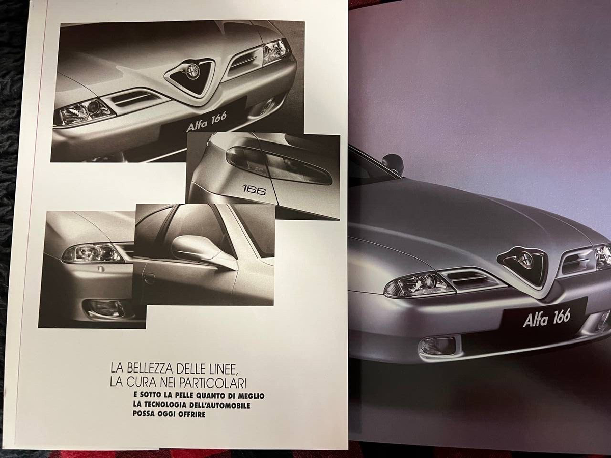 洋書 Alfa Romeo THE LEGEND REVIVED Yahoo!オークション - 洋書 Alfa Romeo The Legend Revived