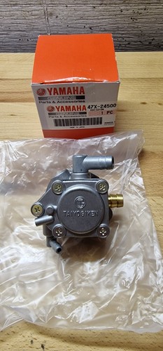 NOS OEM YAMAHA RD 500 LC 47X-1GE RUBINETTO CARBURANTE - Foto 2 di 2
