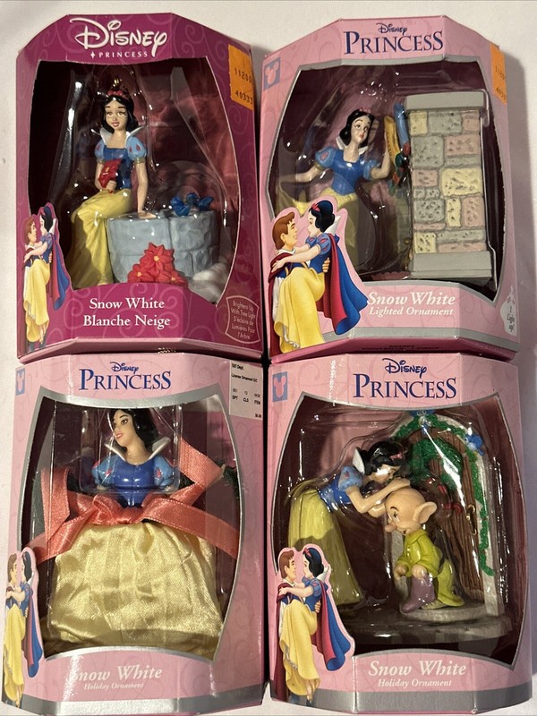 4 New NRFB Enesco Disney Snow White Seven Dwarfs Christmas Ornaments 1 Lights Up