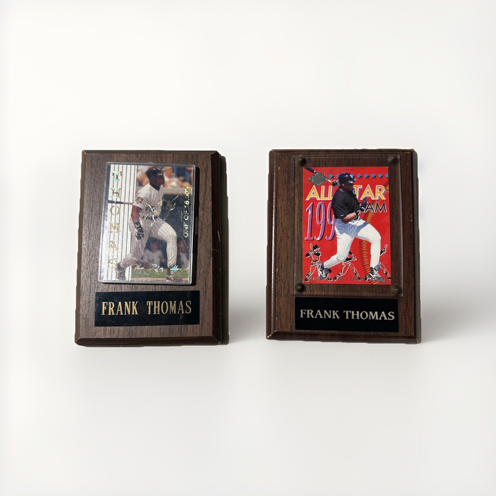 NEW LOT OF 2 SEALED VINTAGE SPORTS FRANK THOMAS 4X6 TRADING CARD PLAQUE 90’s