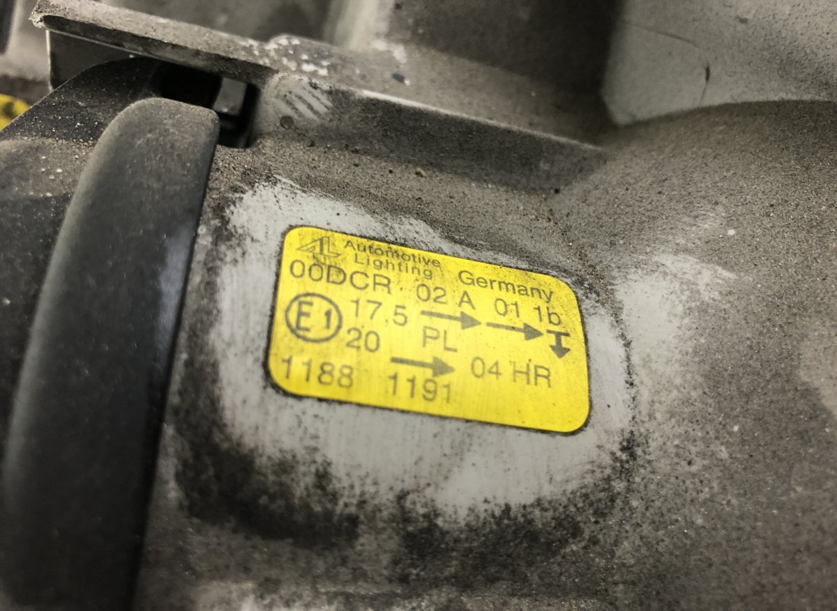 SL-CLASS (R230) VA2446311 Headlight left A2308207361 A2308200159  