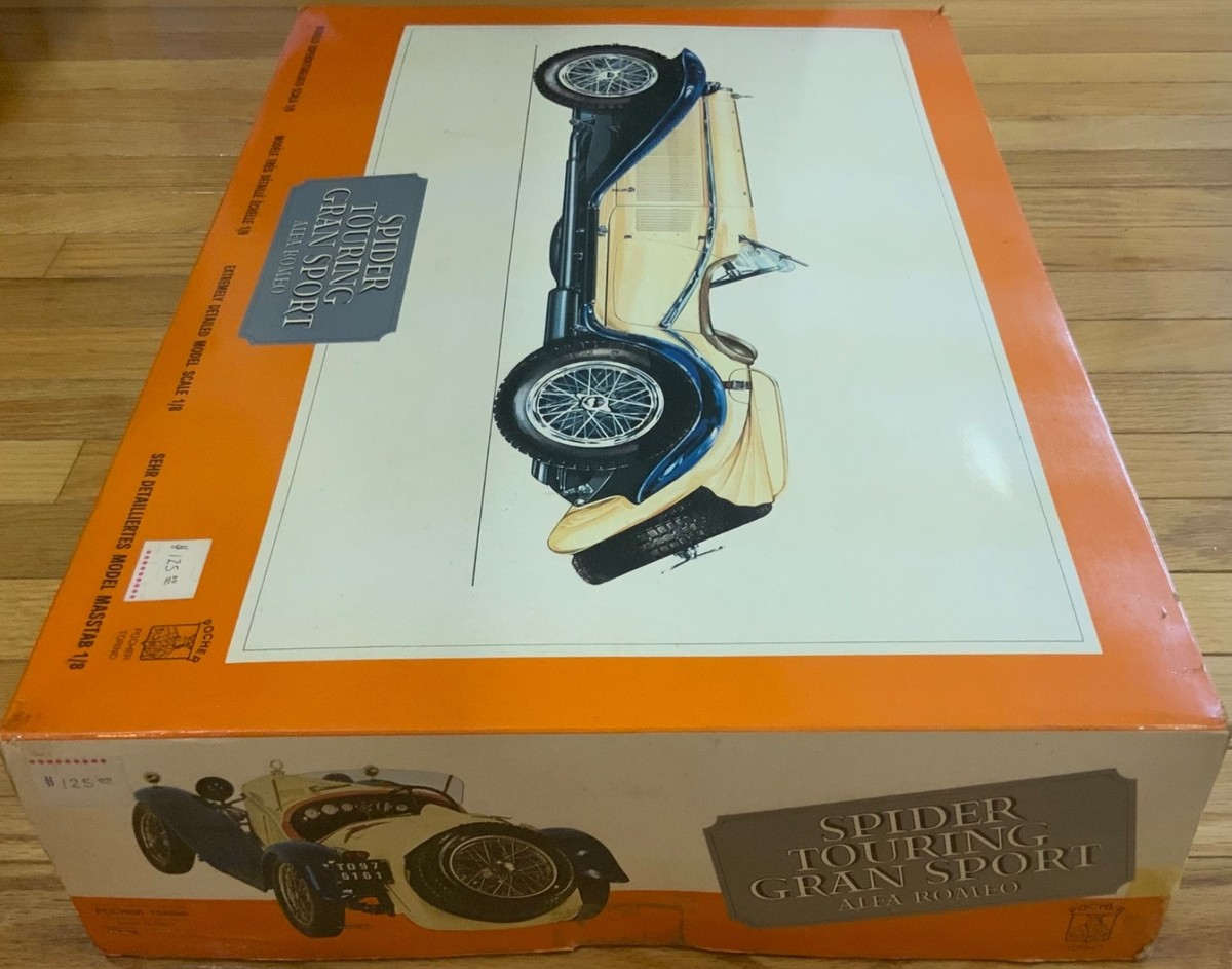 Pocher Alfa Romeo Spider Touring Gran Sport 1:8 Unassembled Model
