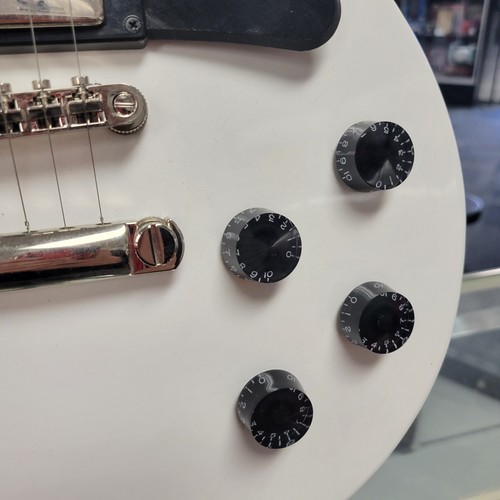 Epiphone Les Paul Studio Electric Guitar (White) Inspired by Gibson Model - Picture 4 of 11