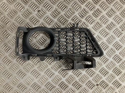 BMW 3er F30 F31 M Sport Stoßstange vorne Abdeckung Blende Nebel Grill rechts O/S 8054156