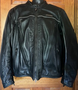 fxrg switchback leather jacket