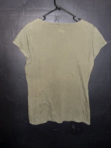 Columbia T-Shirt Womens Large Green Red Boots Scoop Neck Graphic Tee Hiking - Picture 2 of 8