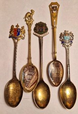 lot de 5 cuillères souvenir anciennes