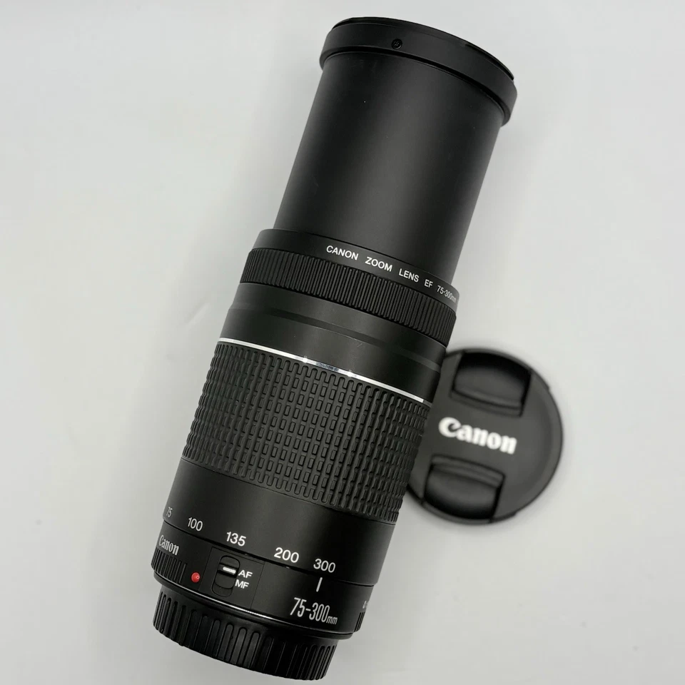 Canon EF 75-300mm f/4-5.6 III Telephoto Zoom Lens - Great Condition A+++ - Image 3 of 4