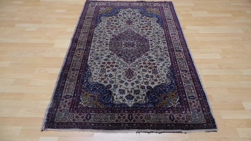 Antique Persain Oriental Carpet Rug Hand Made Wool Vintage 5ft 8" x 3ft 9" c1890 - Video 1 of 1