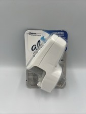 GLADE PlugIns Scented Oil Warmer Plug In Air Freshener Dispenser 2010 NEW No Oil