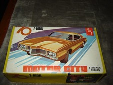 Amt X855 Original Vintage 1970 T-bird Motor City Stocker Series Kit Mint In Box Amt X855 Original Vintage 1970 T-bird Motor City Stocker Series Kit Mint In Box
